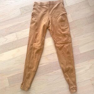 WORN ON TV - low rise Leggings